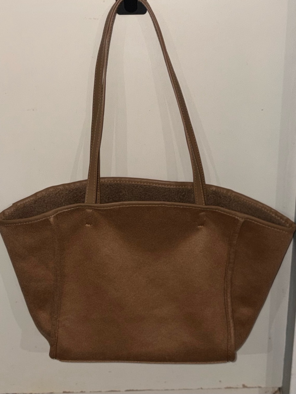 Neman Marcus Teddy shoulder tote Sherpa hand bag faux leather cognac large tote - Picture 4 of 5